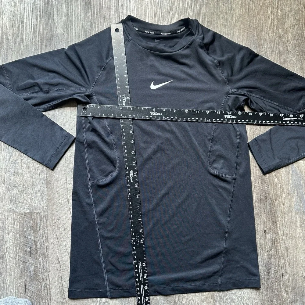 Nike Men's Black Pro Dri-Fit Fitted Warm Logo Long Sleeve Shirt - L Gym Tiktok